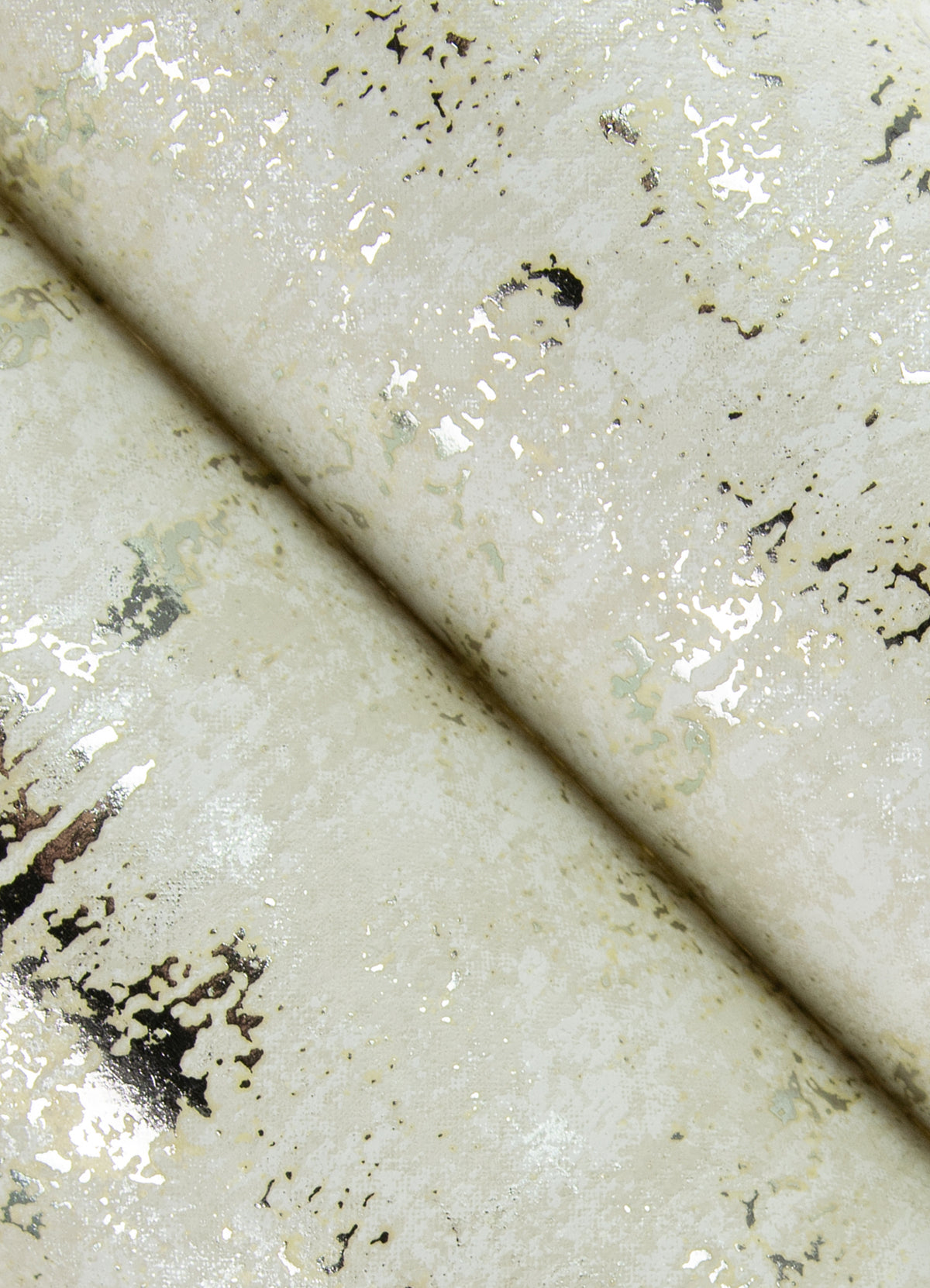4105-86641-peel-and-stick-wallpaper-detail-closeup
