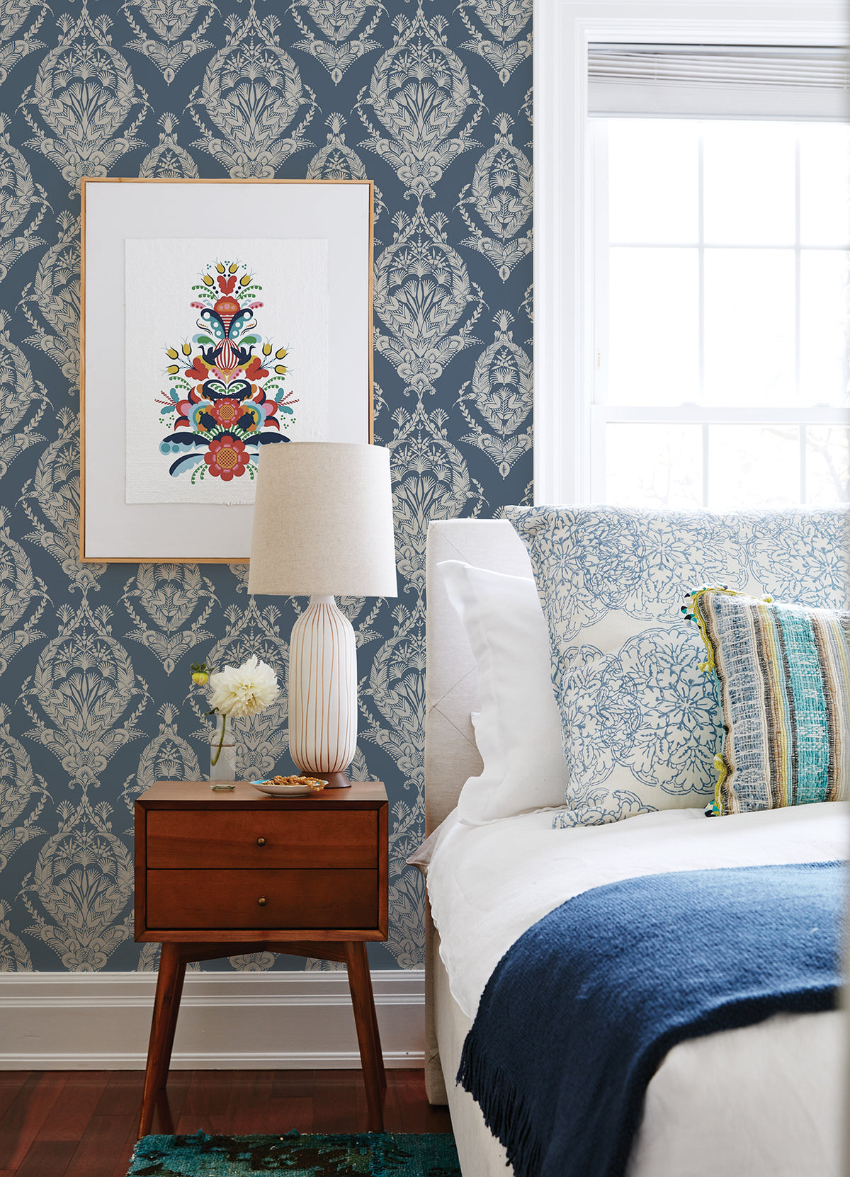 4120-26817-peel-and-stick-wallpaper-room-scene-detail-closeup