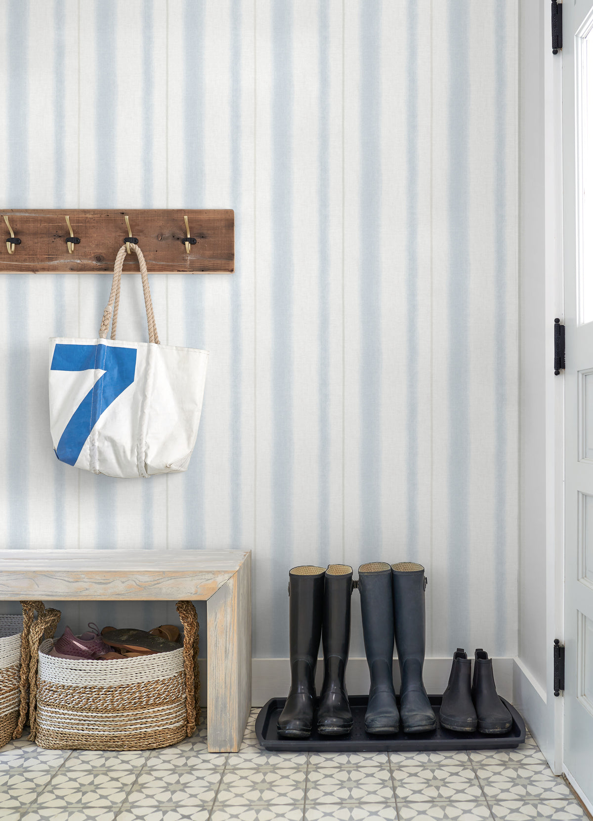 4121-26910-peel-and-stick-wallpaper-room-scene-detail-closeup