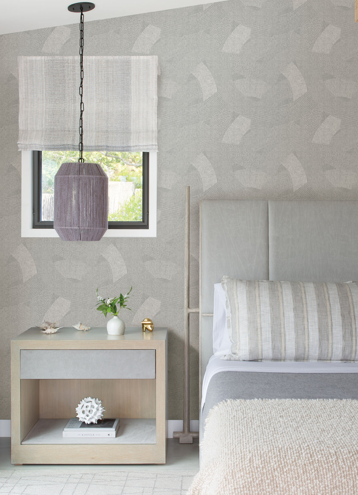 4121-26936-peel-and-stick-wallpaper-room-scene-detail-closeup