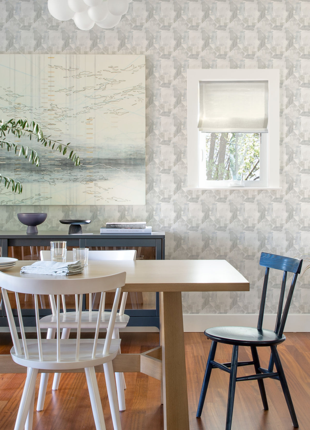 4121-26944-peel-and-stick-wallpaper-room-scene