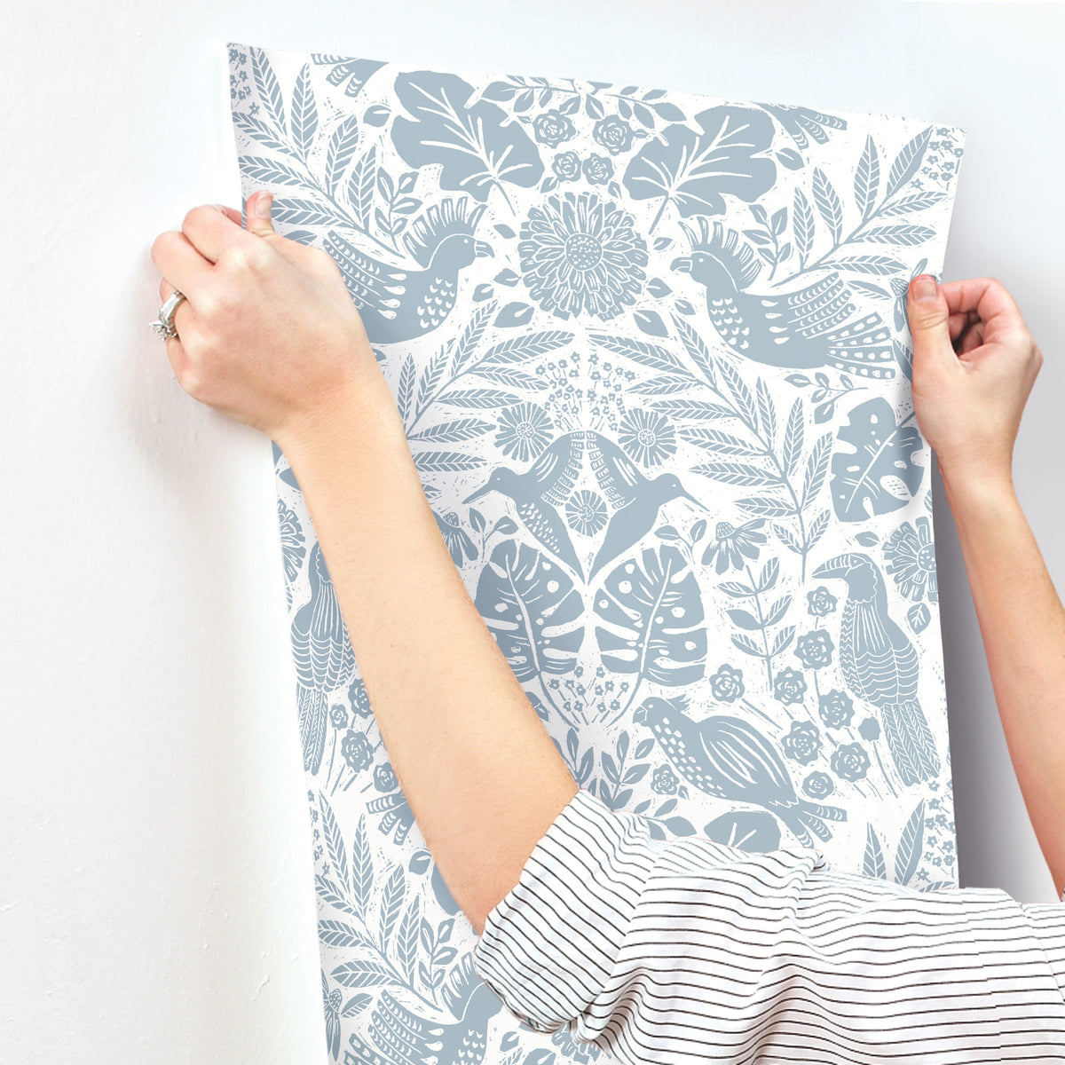 4122-27000-peel-and-stick-wallpaper-stick-application-step