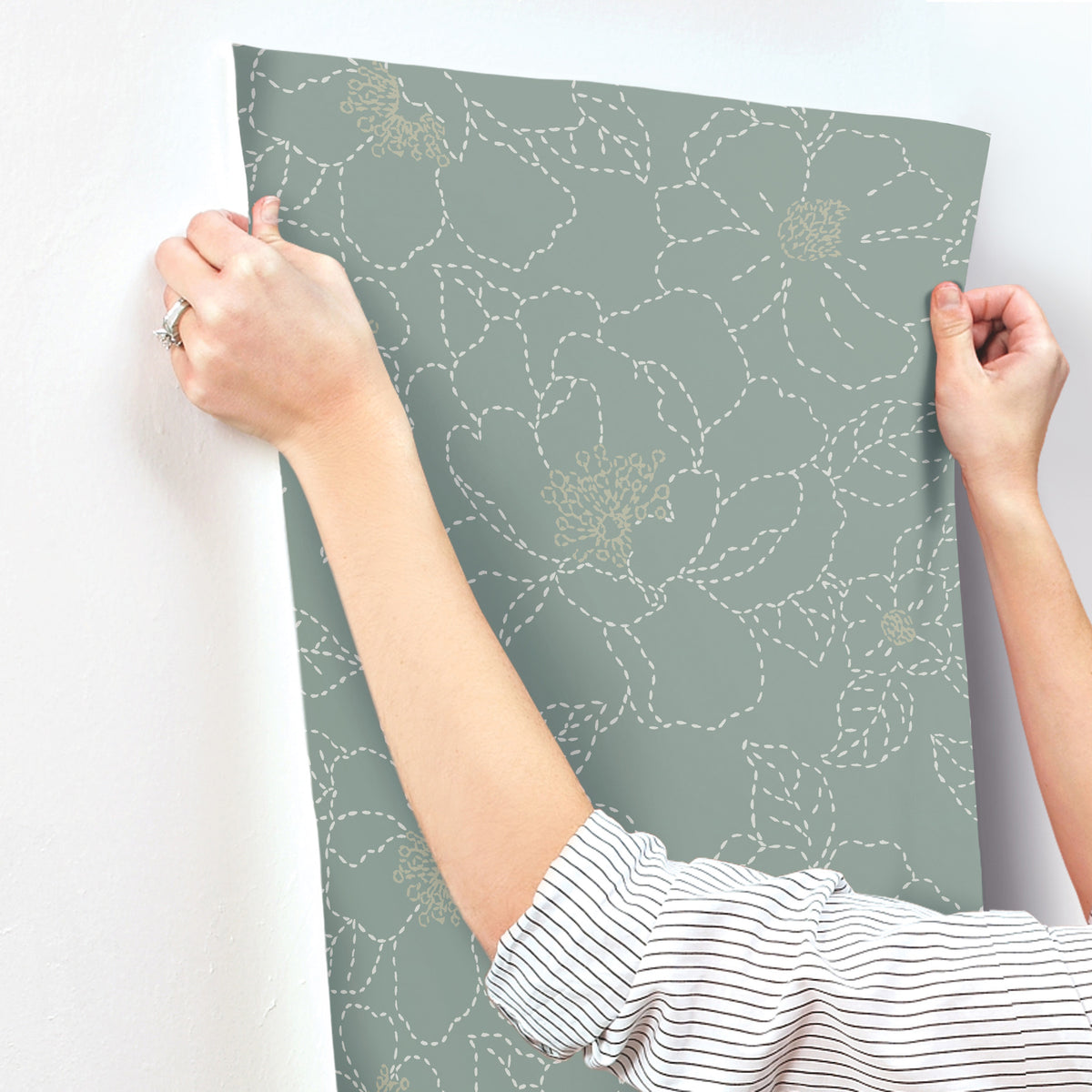 4122-27006-peel-and-stick-wallpaper-stick-application-step