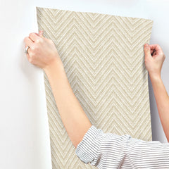 4122-27045-peel-and-stick-wallpaper-stick-application-step