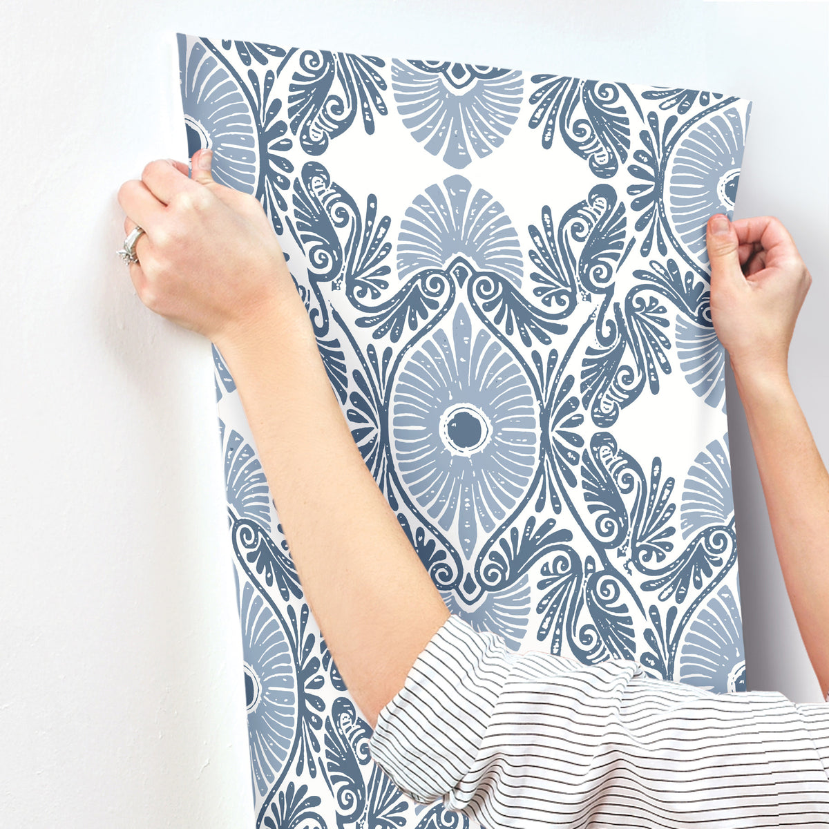 4122-72401-peel-and-stick-wallpaper-stick-application-step