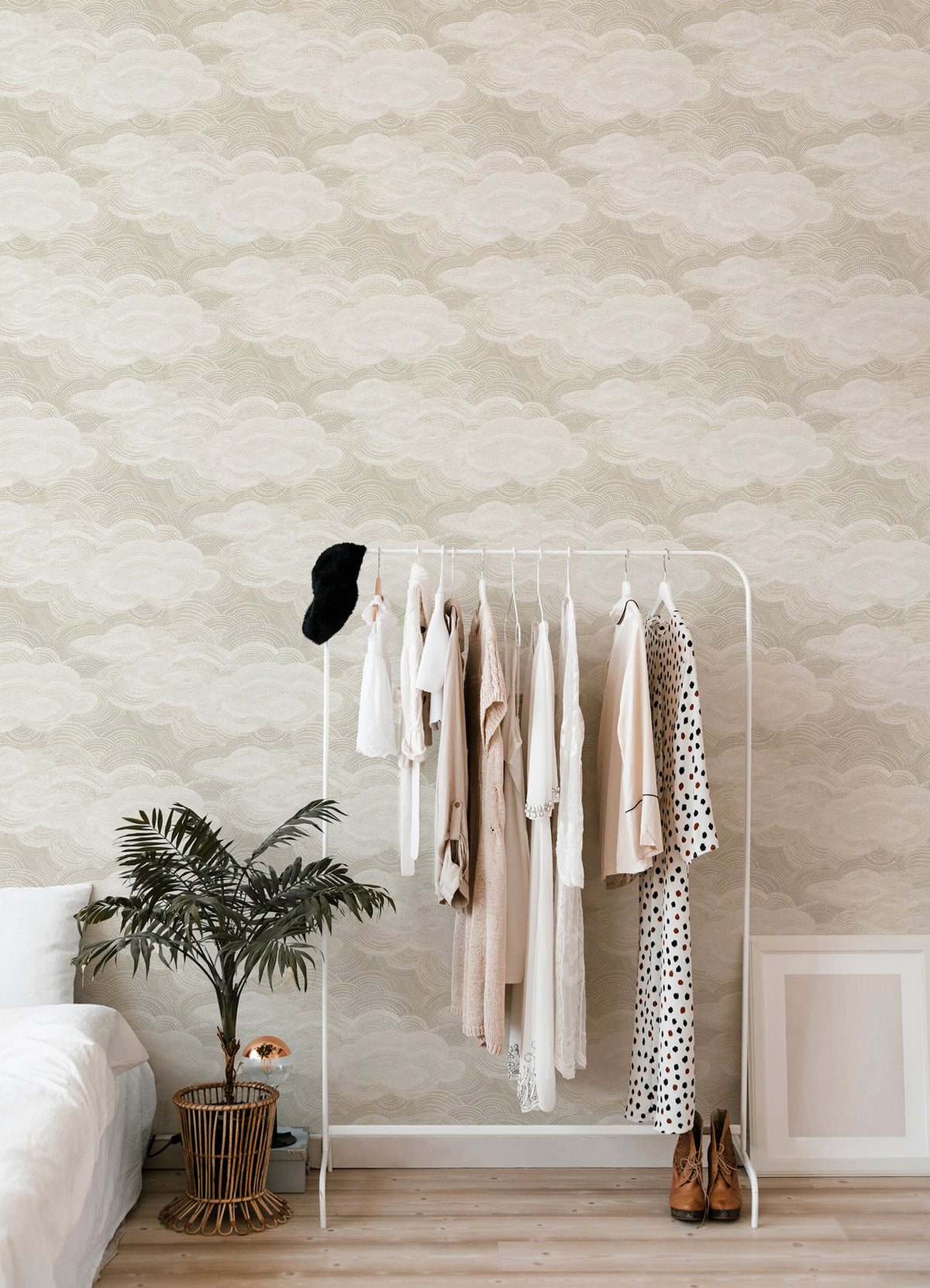 4122-72405-peel-and-stick-wallpaper-room-scene-detail-closeup