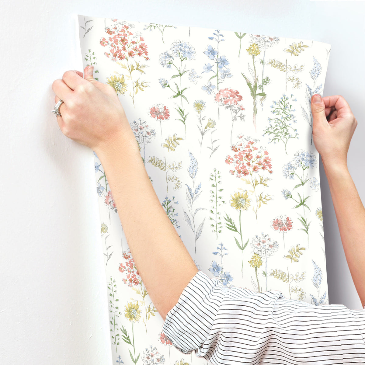 4134-72500-peel-and-stick-wallpaper-stick-application-step