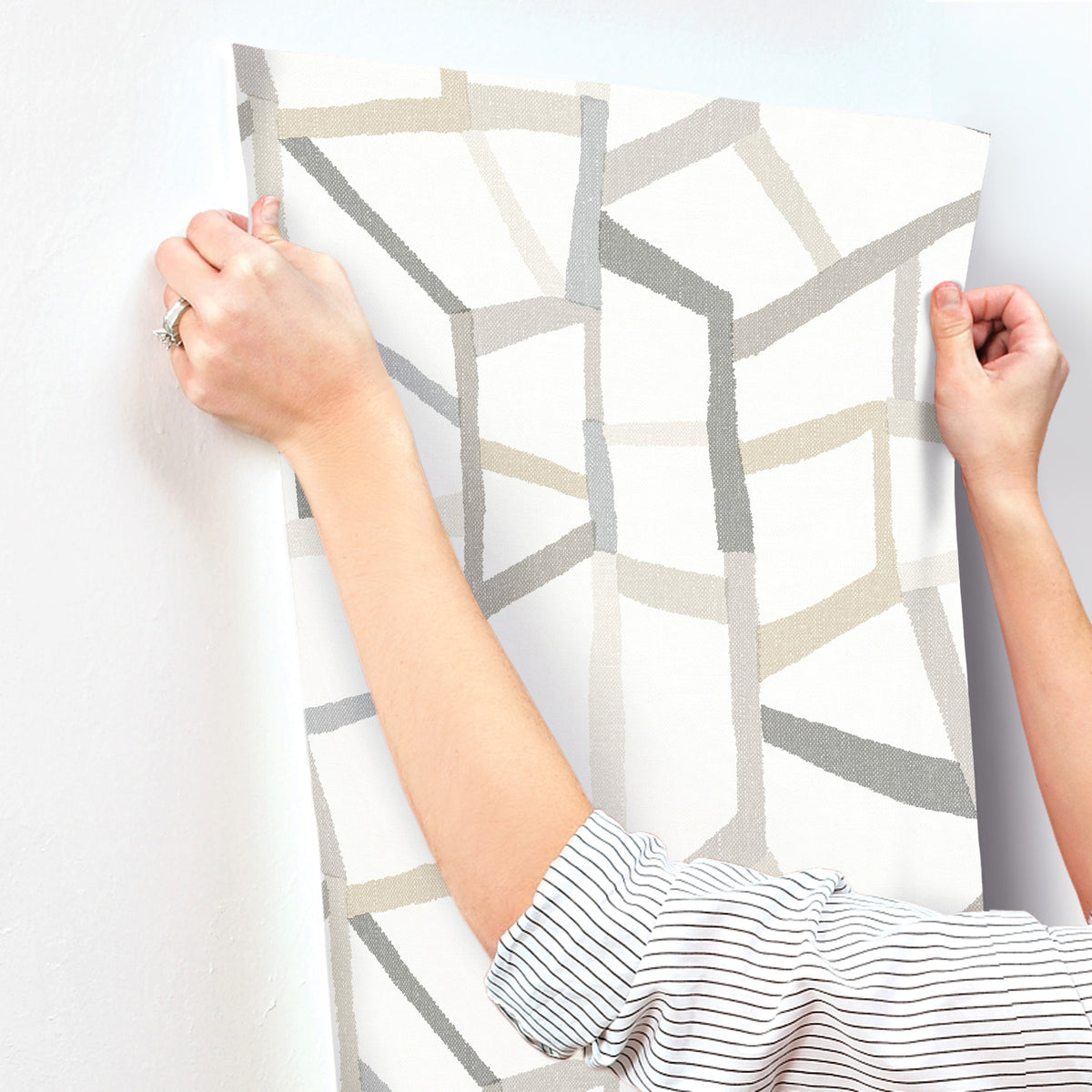 4135-25848-peel-and-stick-wallpaper-stick-application-step