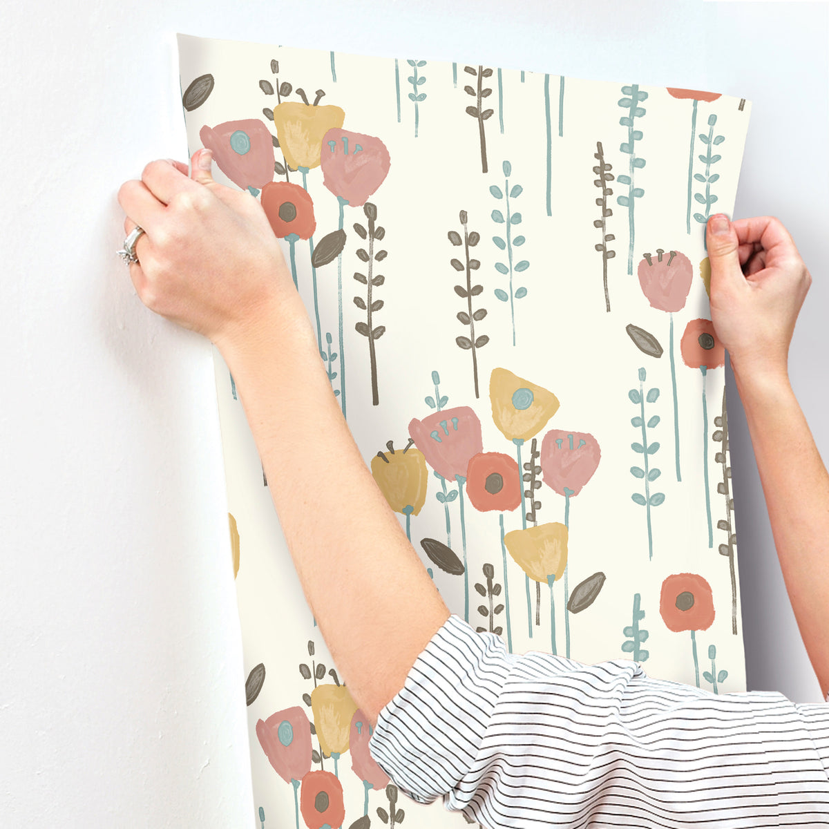 4135-27278-peel-and-stick-wallpaper-stick-application-step