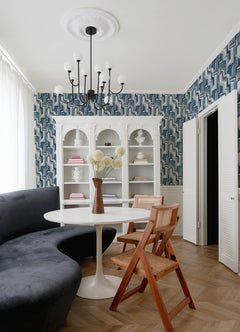 4135-72700-peel-and-stick-wallpaper-room-scene
