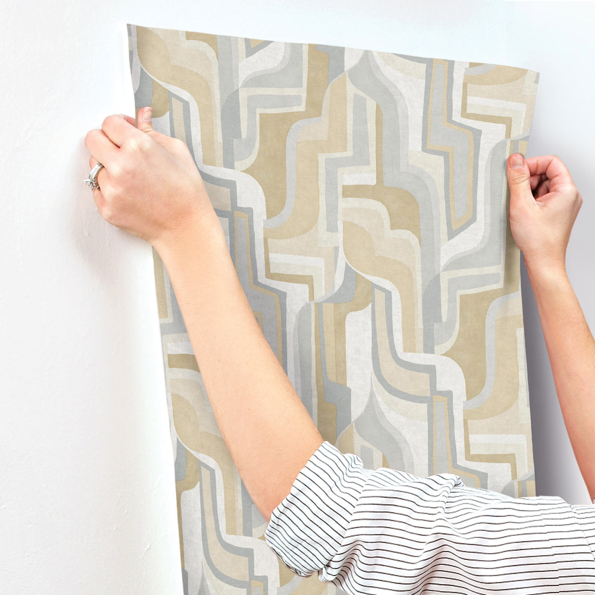 4135-72703-peel-and-stick-wallpaper-stick-application-step