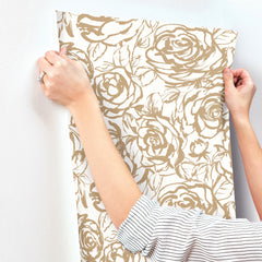 4135-72708-peel-and-stick-wallpaper-stick-application-step