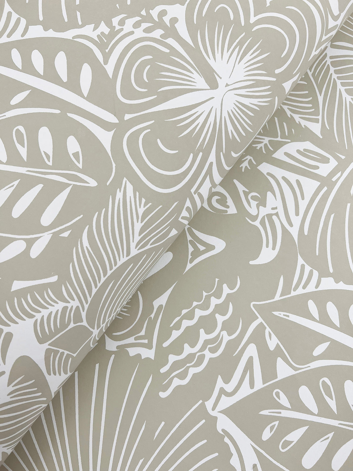 4135-72713-peel-and-stick-wallpaper-detail-closeup
