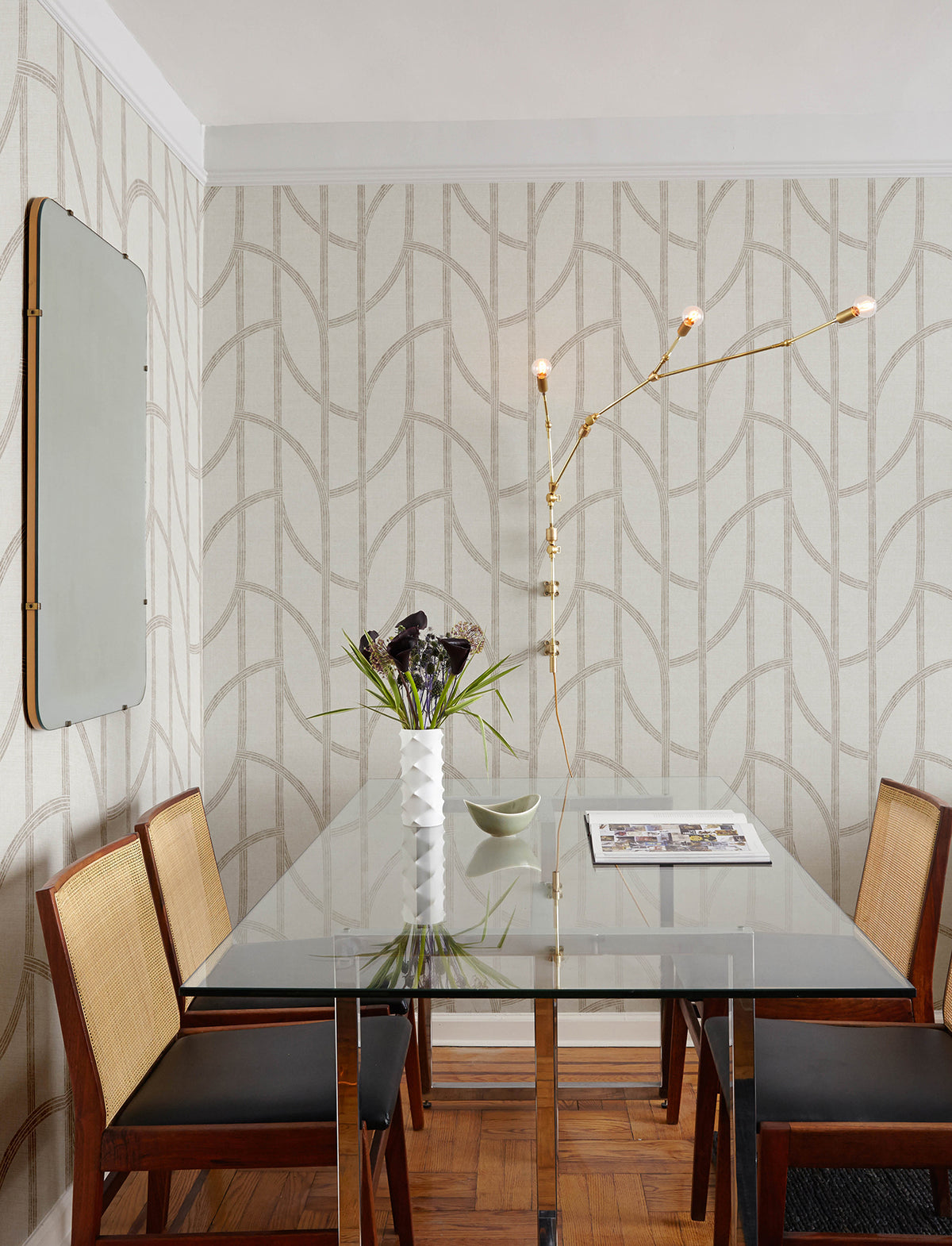4141-27140-peel-and-stick-wallpaper-room-scene-detail-closeup