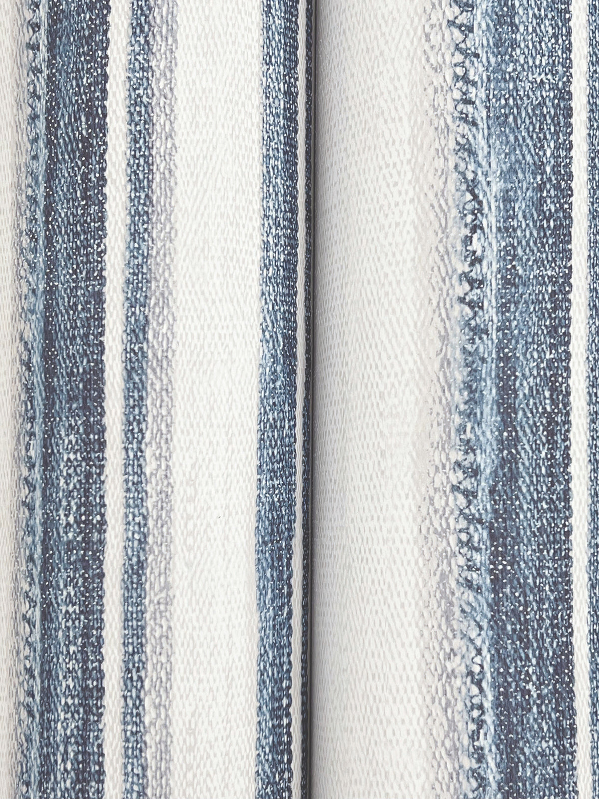 4142-72600-peel-and-stick-wallpaper-detail-closeup