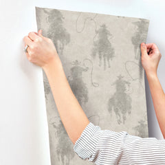4142-72639-peel-and-stick-wallpaper-stick-application-step