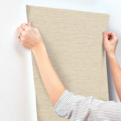 4142-72652-peel-and-stick-wallpaper-stick-application-step
