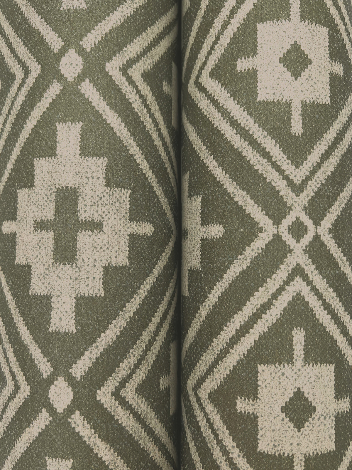 4142-72658-peel-and-stick-wallpaper-detail-closeup