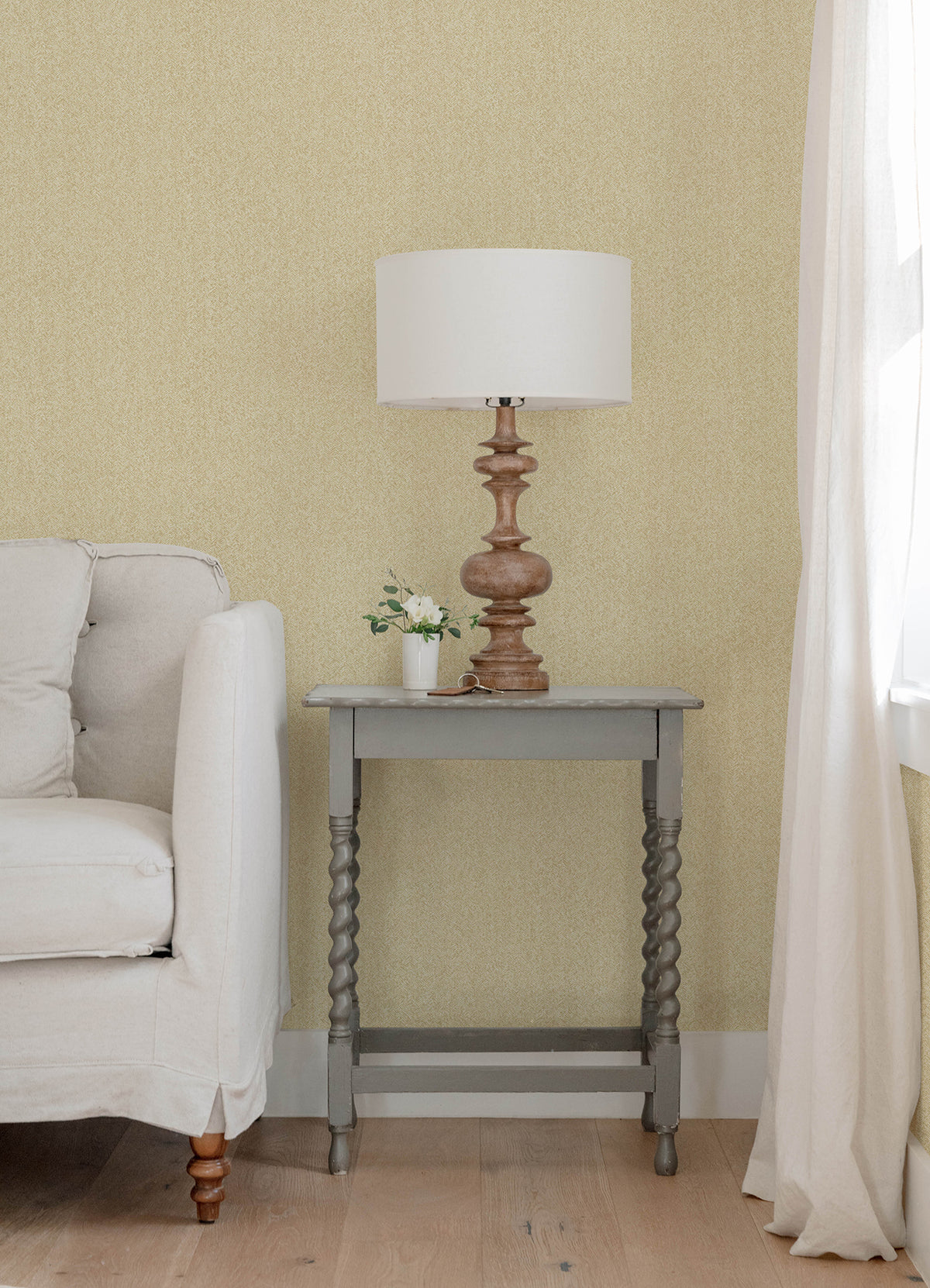 4143-26162-peel-and-stick-wallpaper-room-scene-detail-closeup