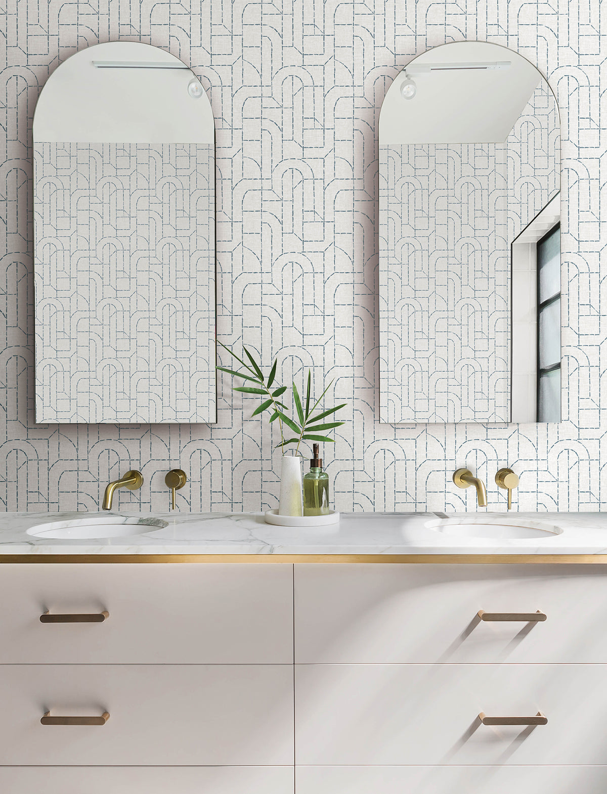 4146-27222-peel-and-stick-wallpaper-room-scene