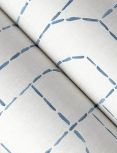 4146-27222-peel-and-stick-wallpaper-detail-closeup