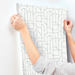 4146-27222-peel-and-stick-wallpaper-stick-application-step