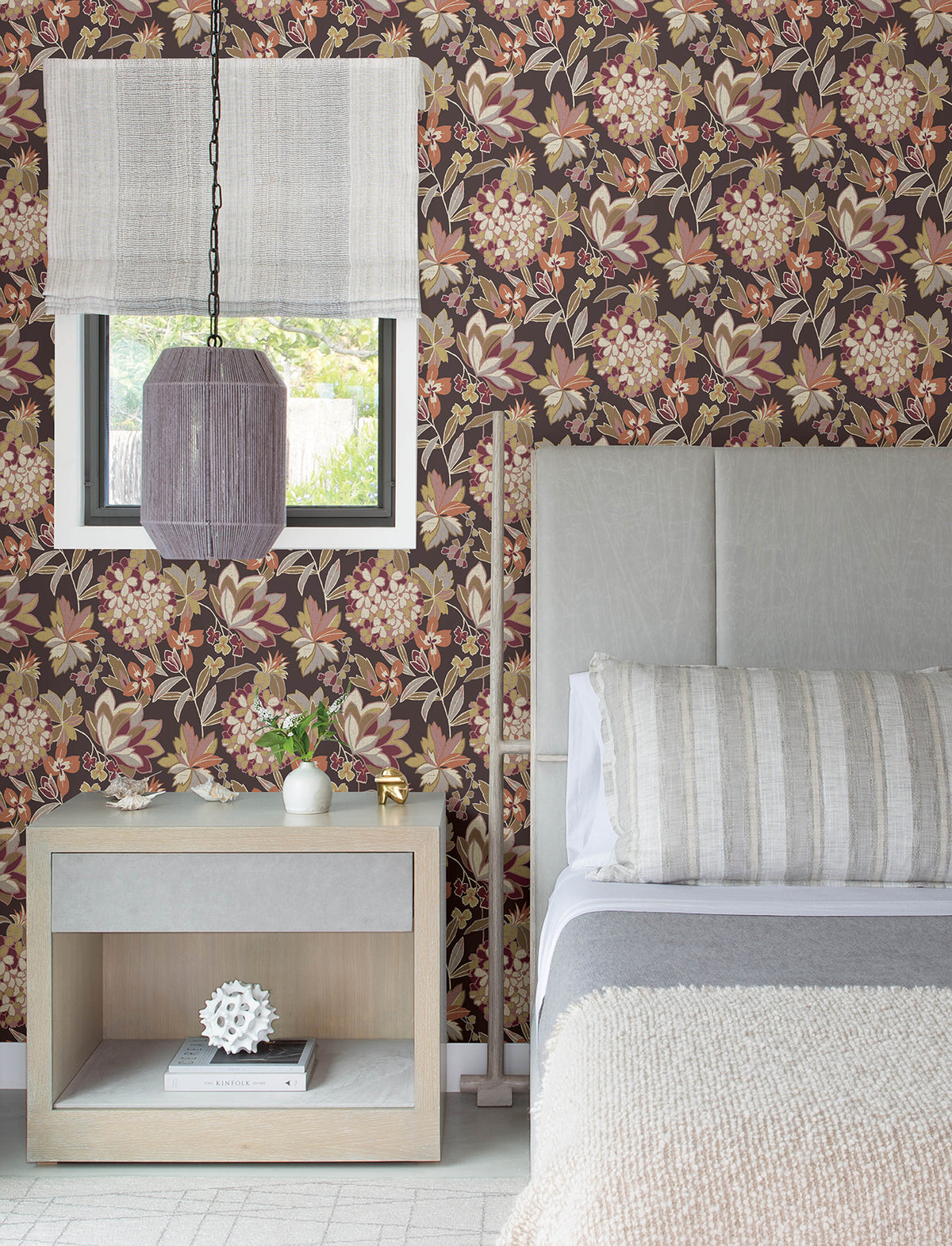 4146-27225-peel-and-stick-wallpaper-room-scene-detail-closeup