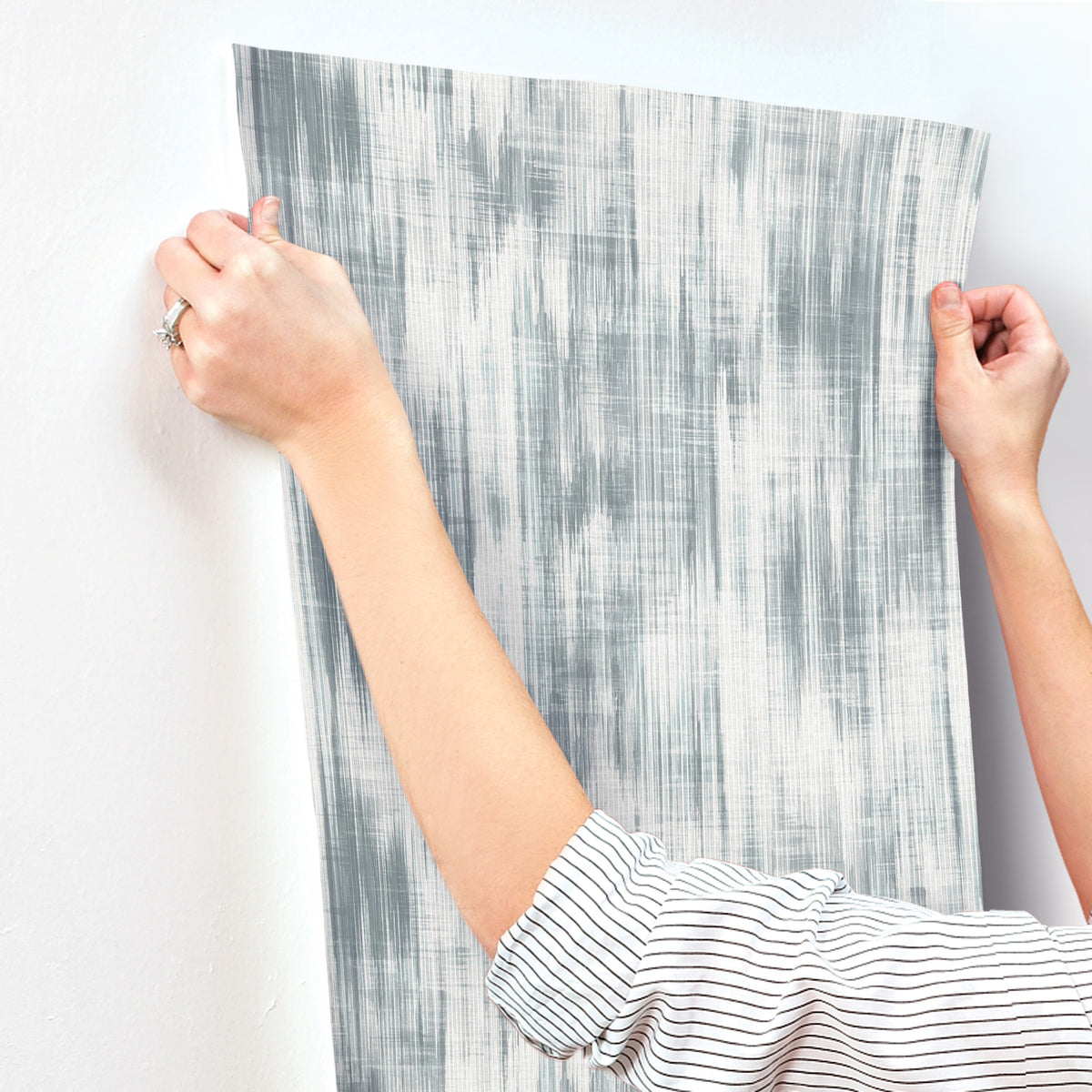 4146-27240-peel-and-stick-wallpaper-stick-application-step