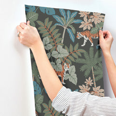 4146-27250-peel-and-stick-wallpaper-stick-application-step