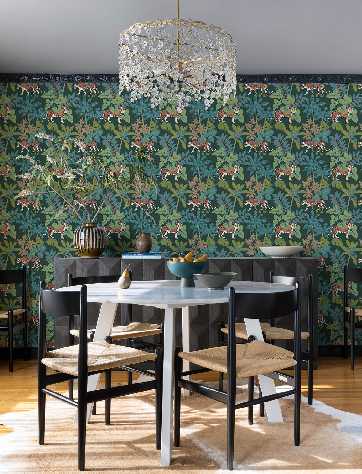 4146-27251-peel-and-stick-wallpaper-room-scene