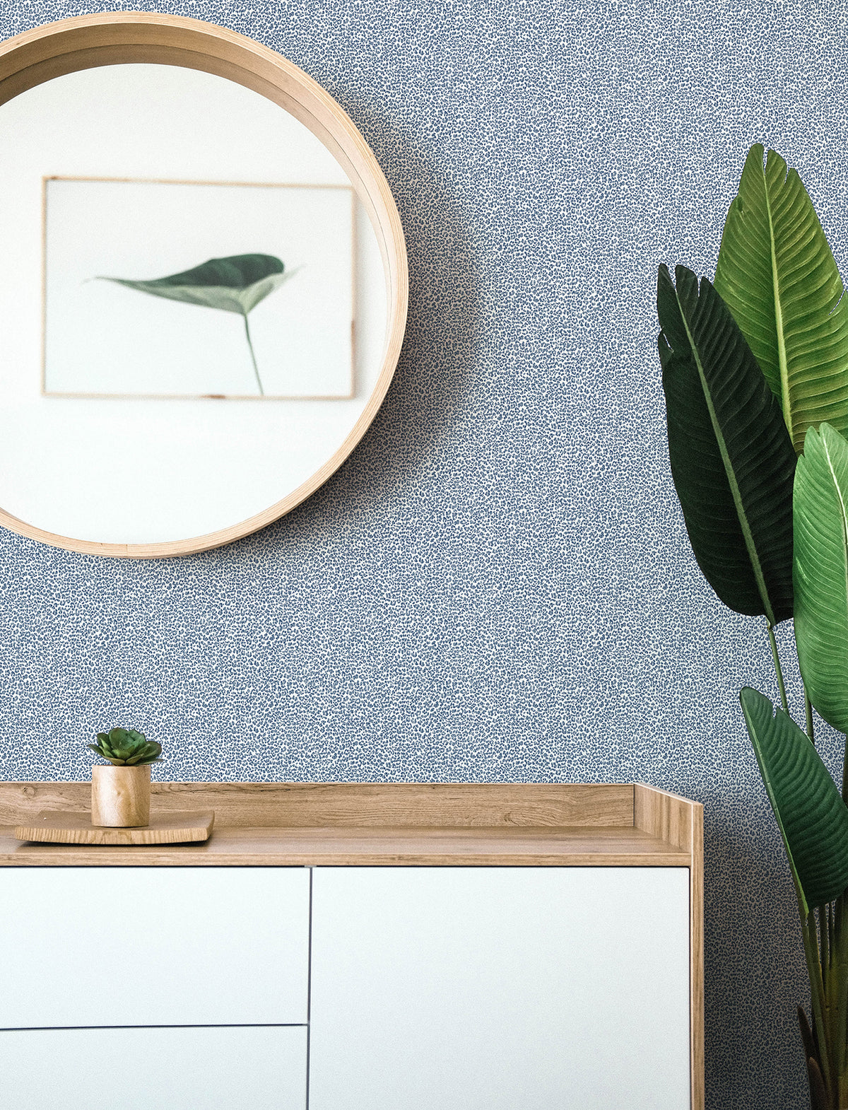 4146-27268-peel-and-stick-wallpaper-room-scene-detail-closeup