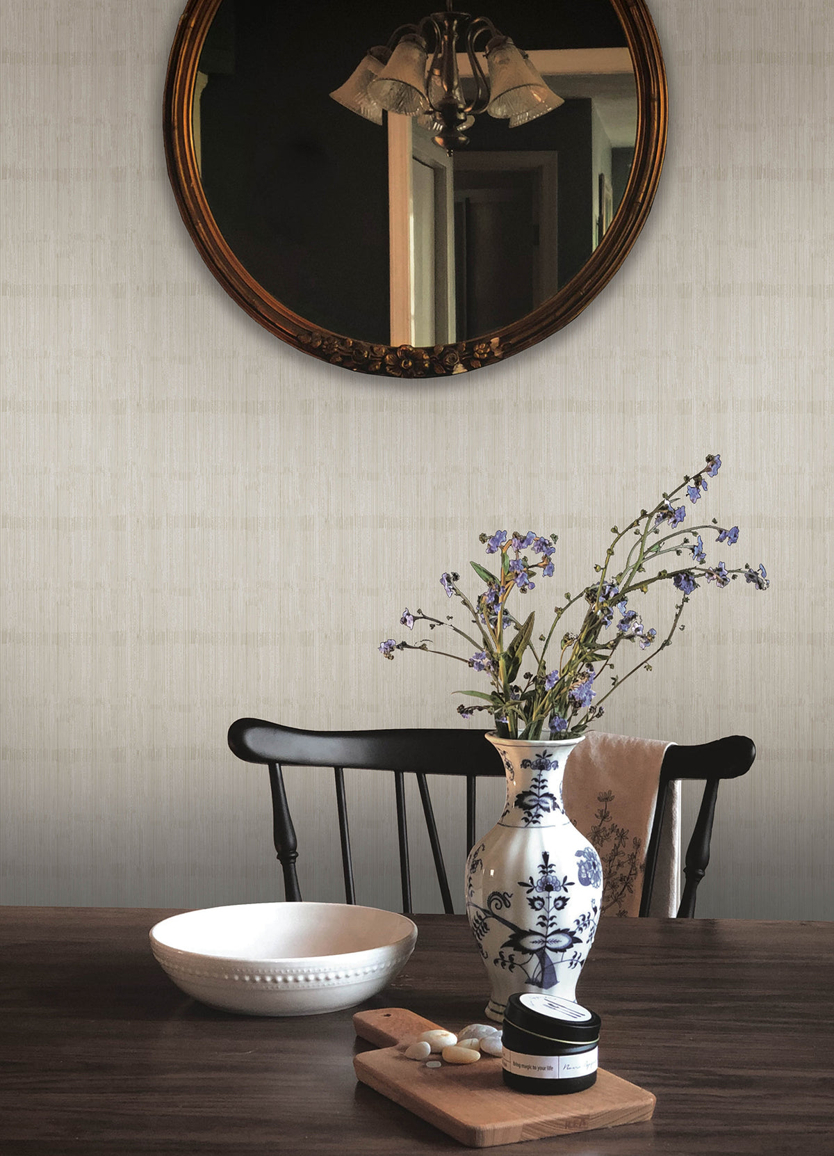 4147-27367-peel-and-stick-wallpaper-room-scene