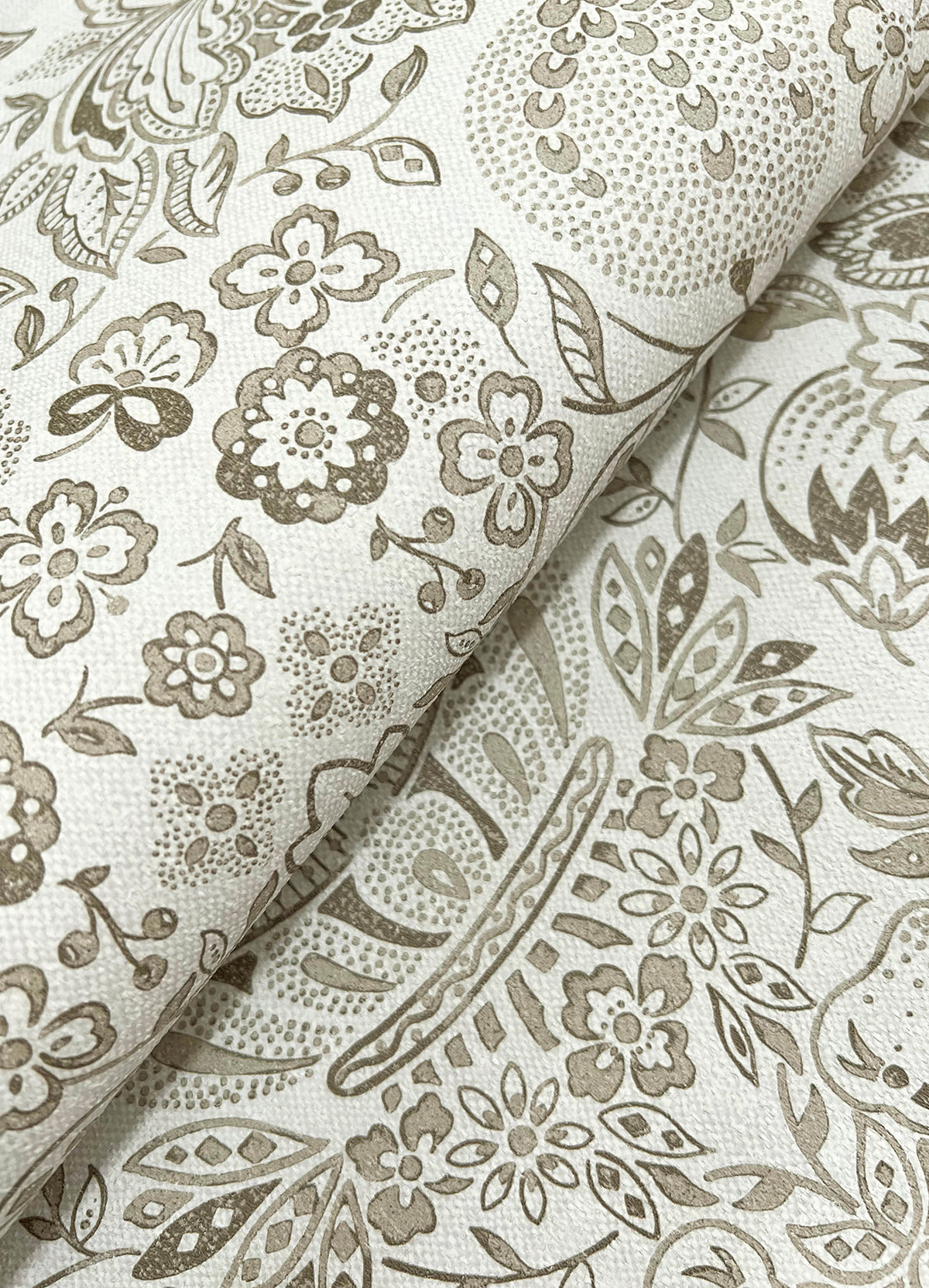 4147-27374-peel-and-stick-wallpaper-detail-closeup