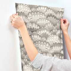 4147-27378-peel-and-stick-wallpaper-stick-application-step