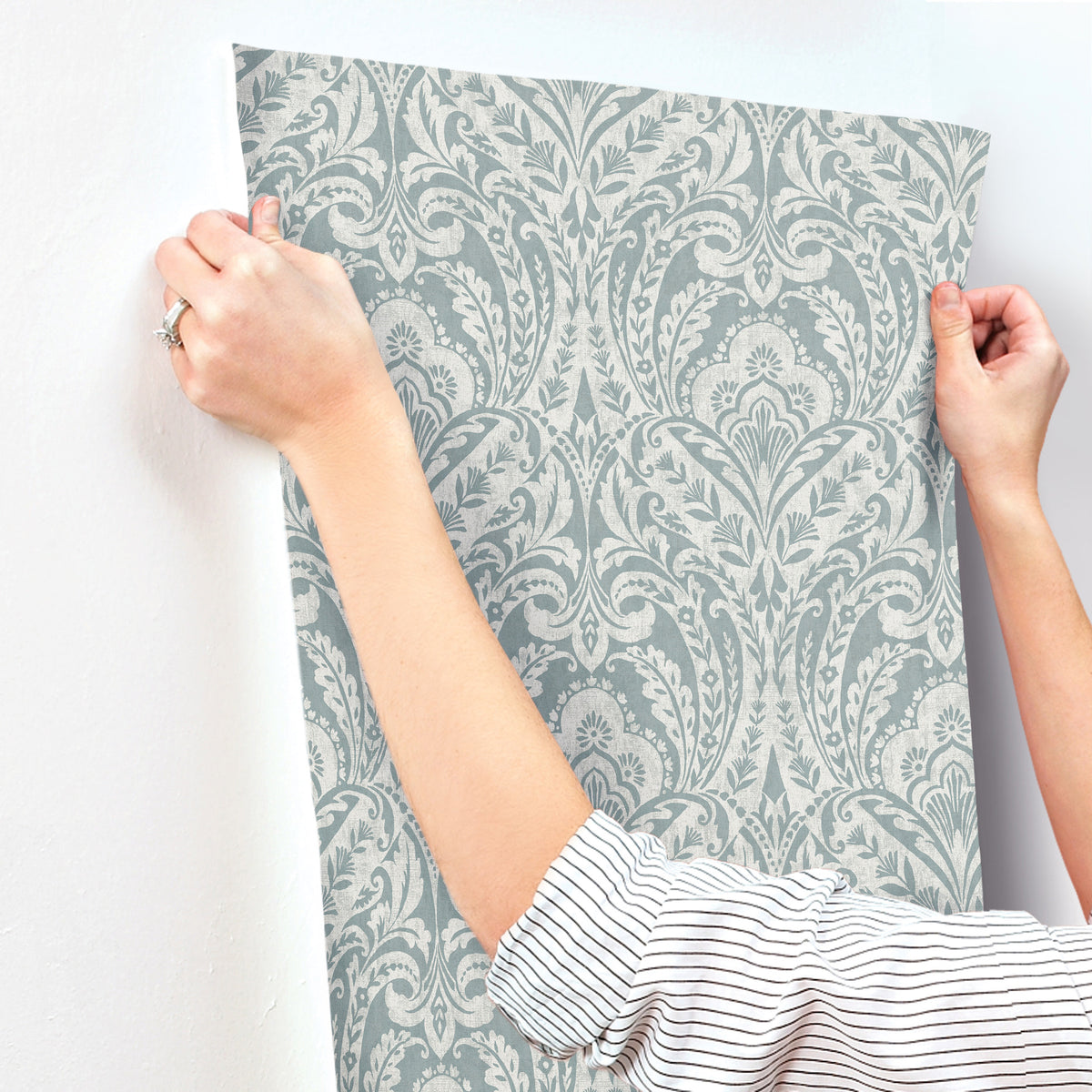 4147-27380-peel-and-stick-wallpaper-stick-application-step