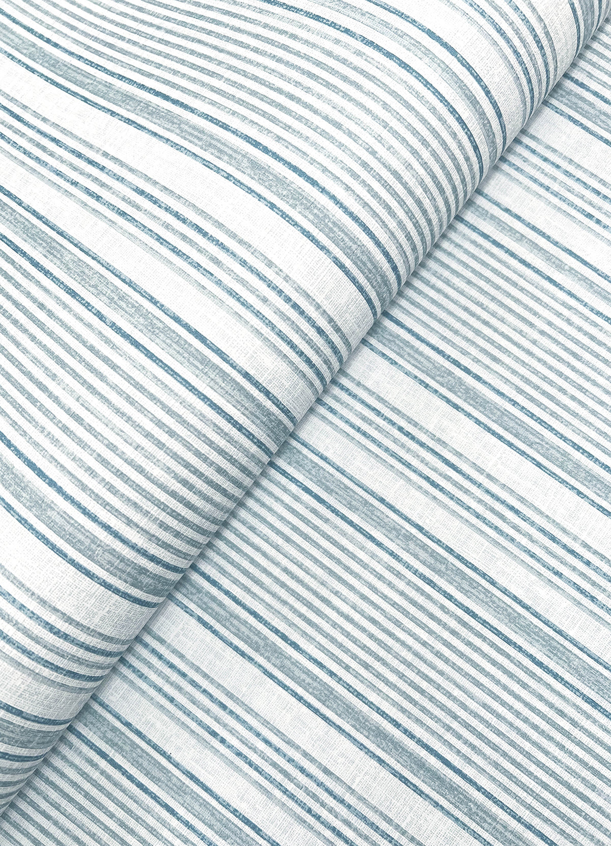 4147-27393-peel-and-stick-wallpaper-detail-closeup