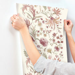 4147-27397-peel-and-stick-wallpaper-stick-application-step