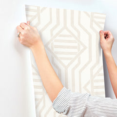 4147-27404-peel-and-stick-wallpaper-stick-application-step