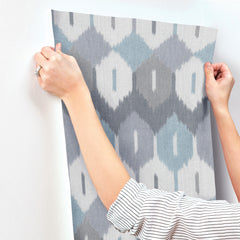4147-27407-peel-and-stick-wallpaper-stick-application-step