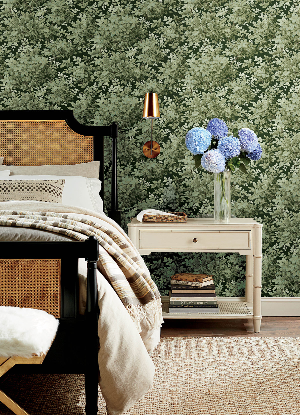 4147-80004-peel-and-stick-wallpaper-room-scene