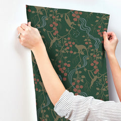 4147-80008-peel-and-stick-wallpaper-stick-application-step