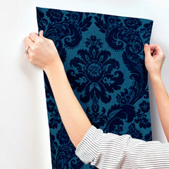 4147-87310-peel-and-stick-wallpaper-stick-application-step