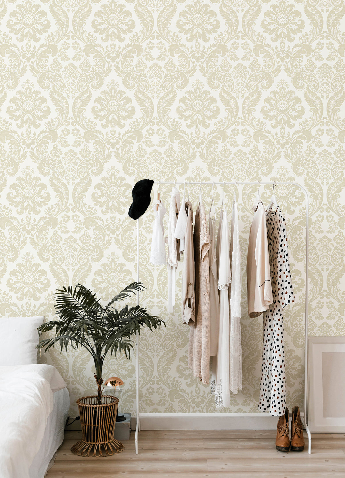 4147-87390-peel-and-stick-wallpaper-room-scene