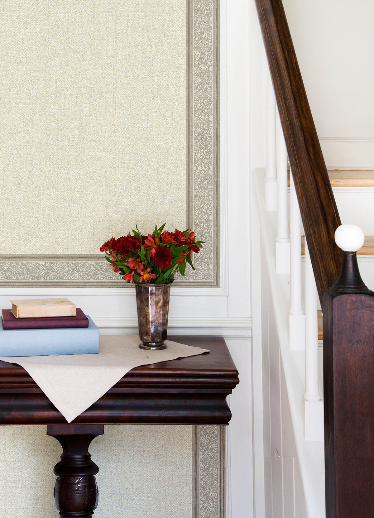 4148-14503-border-room-scene