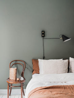 4153-77002-peel-and-stick-wallpaper-room-scene