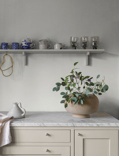 4153-77012-peel-and-stick-wallpaper-room-scene