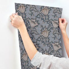 4153-82006-peel-and-stick-wallpaper-stick-application-step