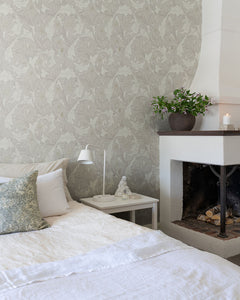 4153-82011-peel-and-stick-wallpaper-room-scene