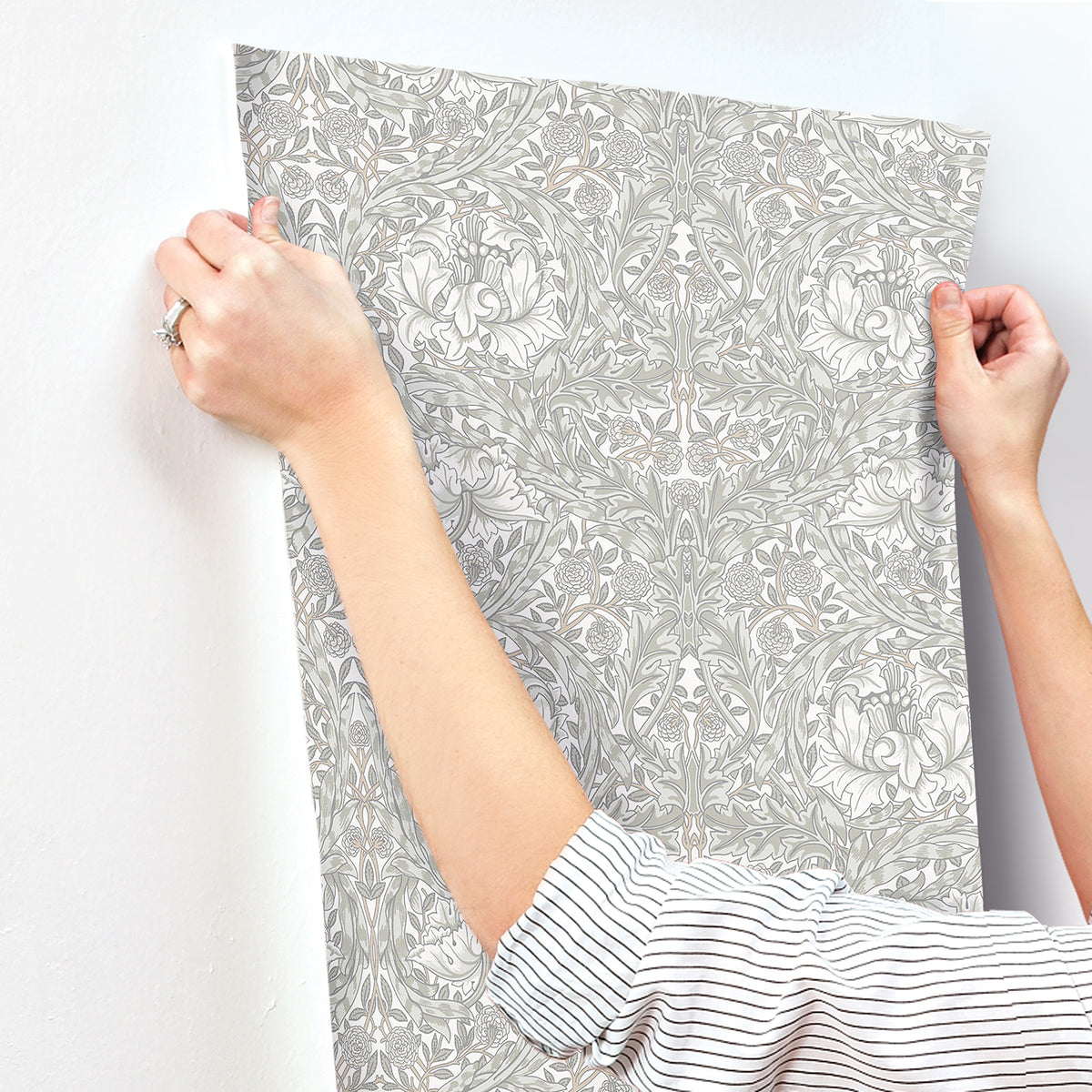 4153-82022-peel-and-stick-wallpaper-stick-application-step