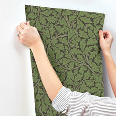 4153-82030-peel-and-stick-wallpaper-stick-application-step